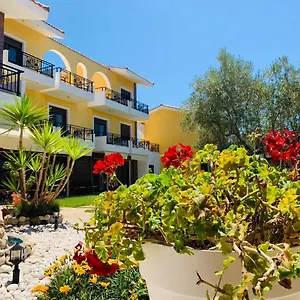 Saint George Sithonia , Neos Marmaras Grecia