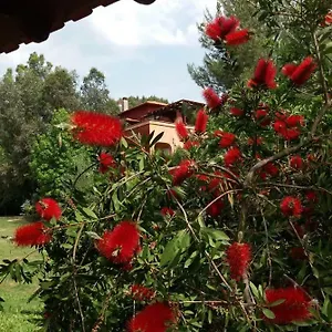 κάντε κράτηση εδώ